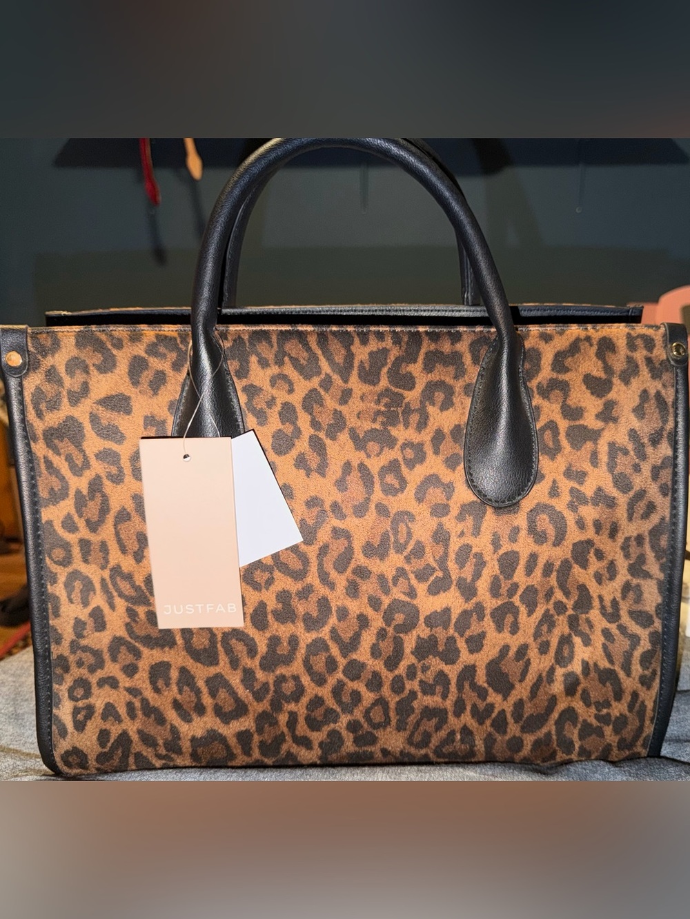 JustFab leopard print tote with crossbody strap NWT.